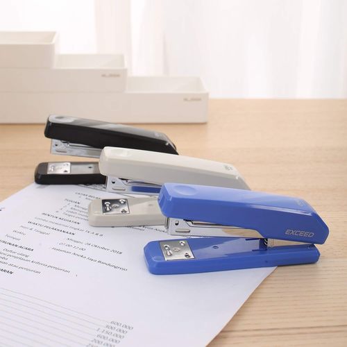 Agrafeuse Deli Stapler 0300 - bleue - 2